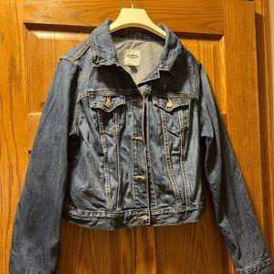Old navy denim jacket. Used very little, in excellent shape. Size medium.